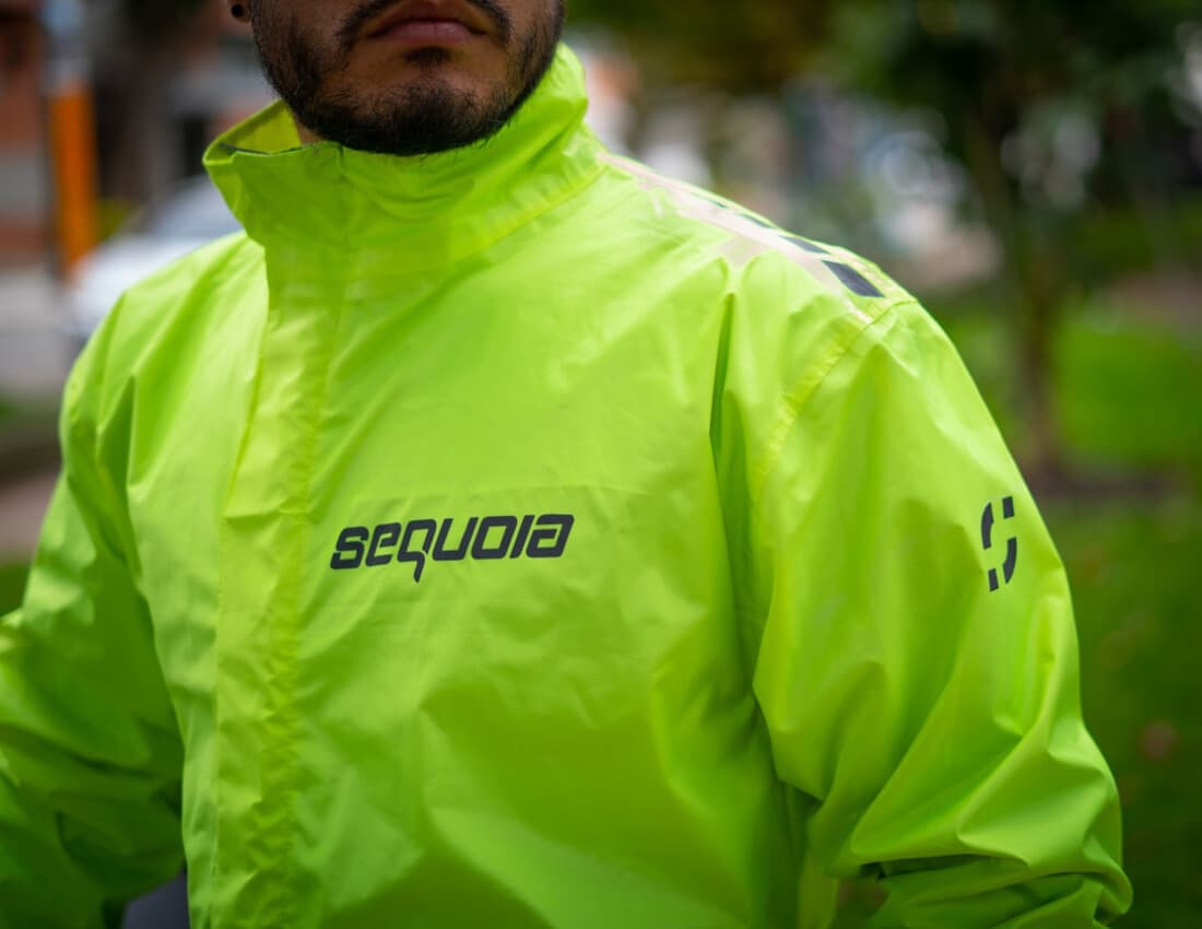 Combo Impermeable Hydra + Zapatones Sequoia Suela dura+ forro morral Moto, Motociclismo - Impermeables para Moto para moto